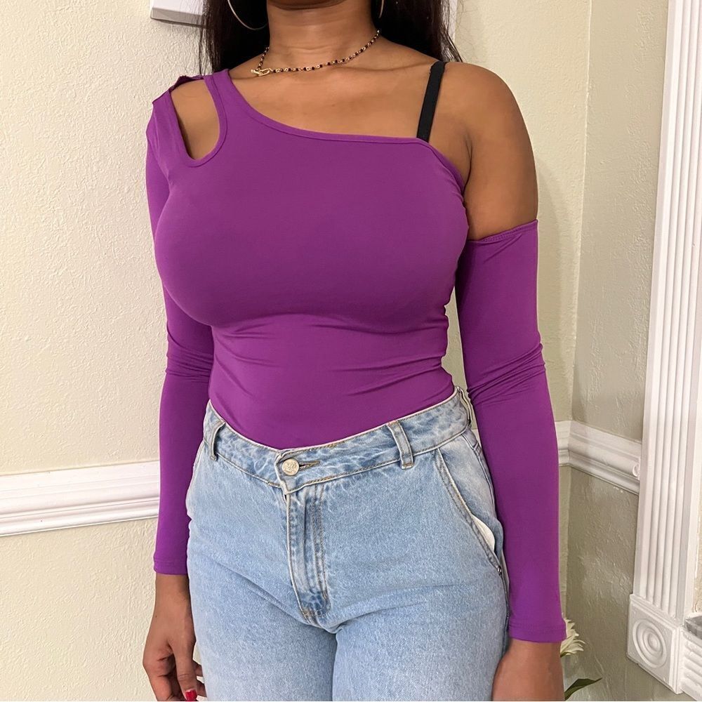 Super Chic One Shoulder Purple Bodysuit​